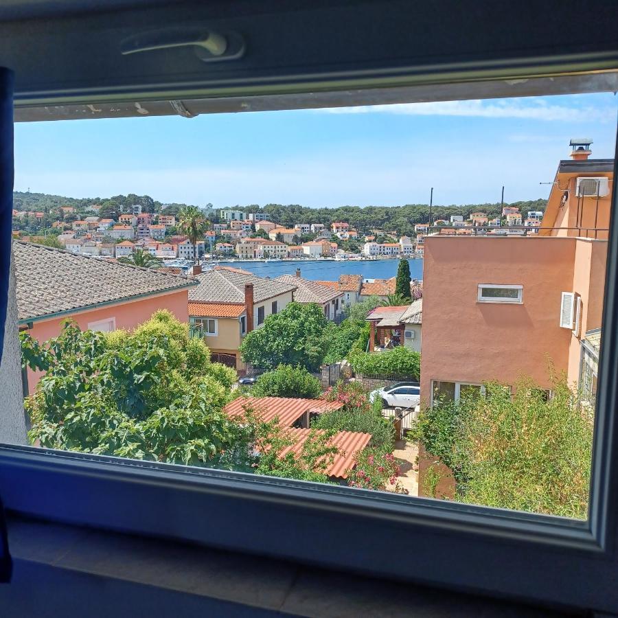 Apartments Losinj マリ・ロシニュ エクステリア 写真