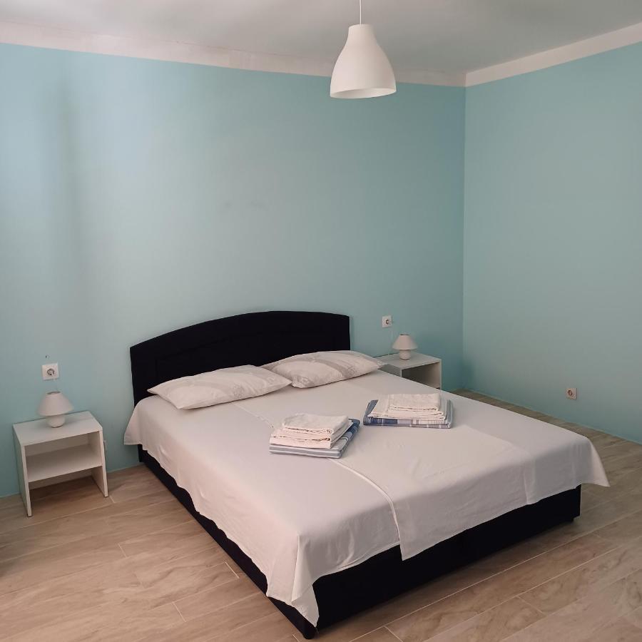 Apartments Losinj マリ・ロシニュ エクステリア 写真