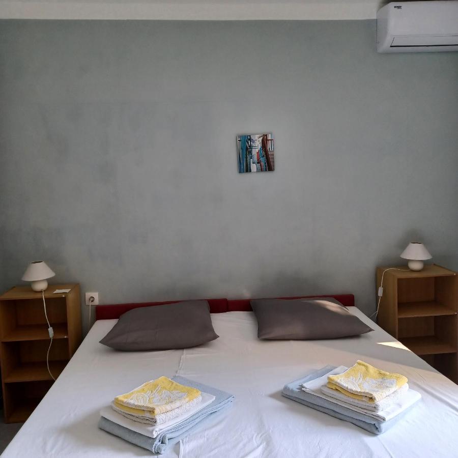 Apartments Losinj マリ・ロシニュ エクステリア 写真