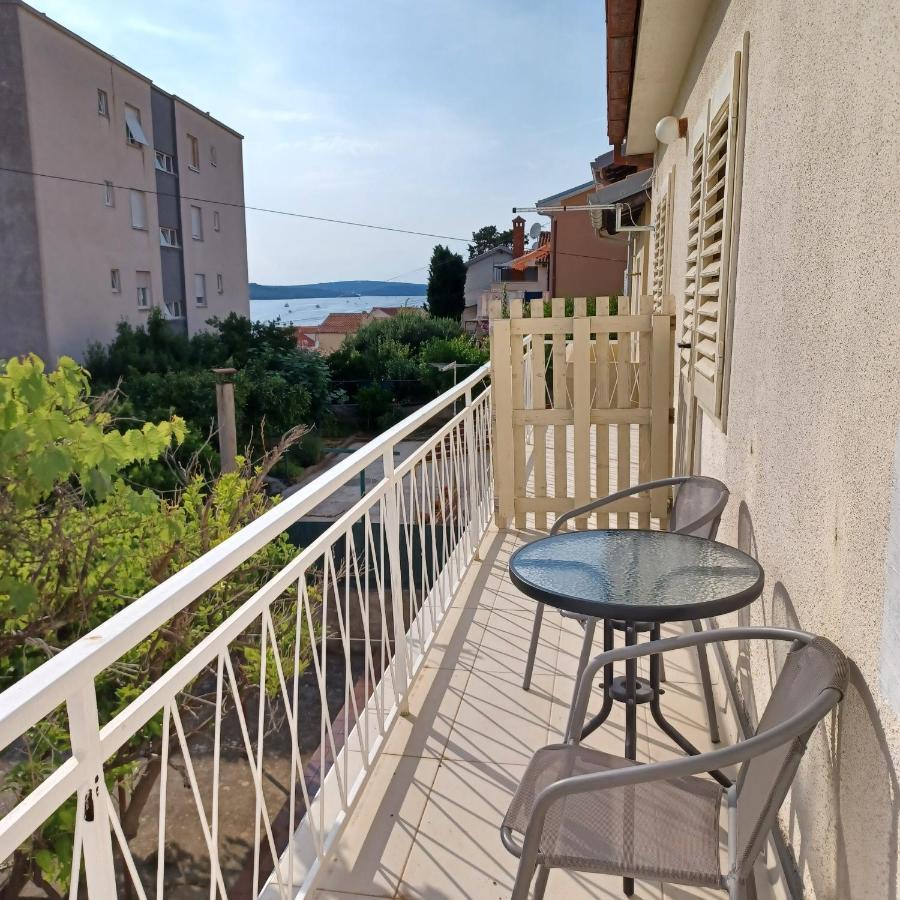 Apartments Losinj マリ・ロシニュ エクステリア 写真
