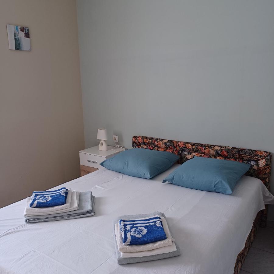 Apartments Losinj マリ・ロシニュ エクステリア 写真