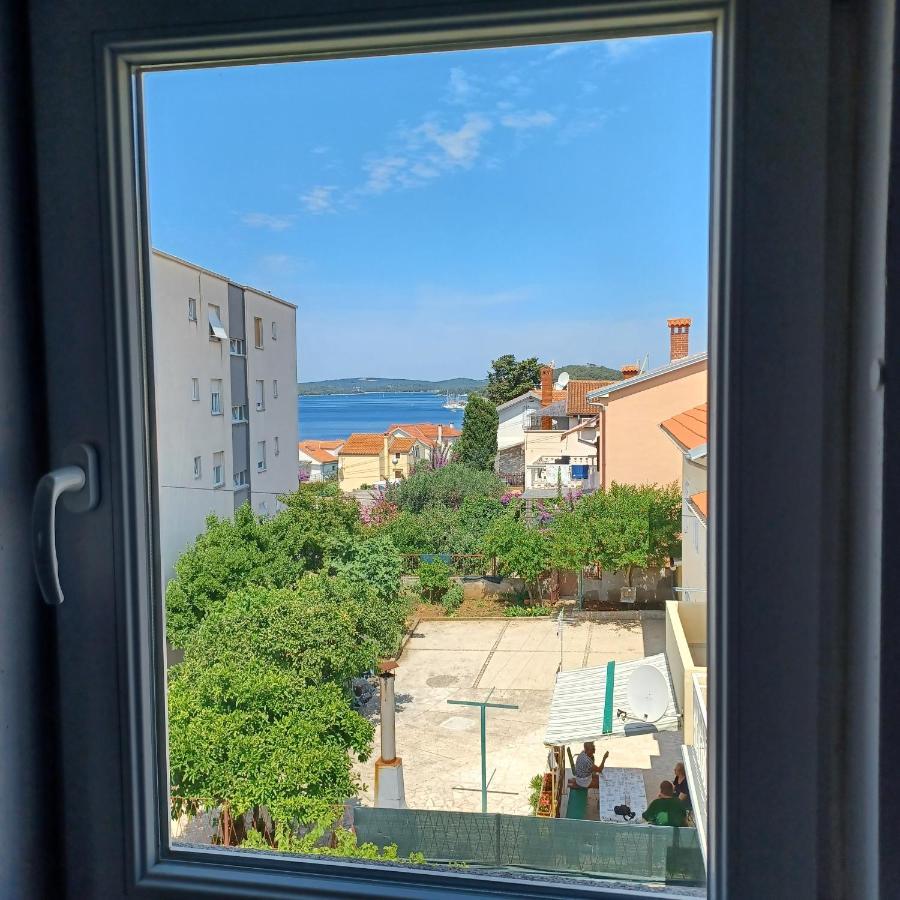 Apartments Losinj マリ・ロシニュ エクステリア 写真