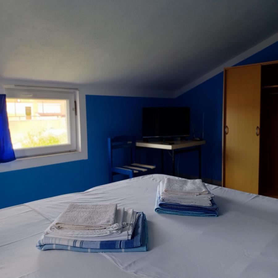 Apartments Losinj マリ・ロシニュ エクステリア 写真
