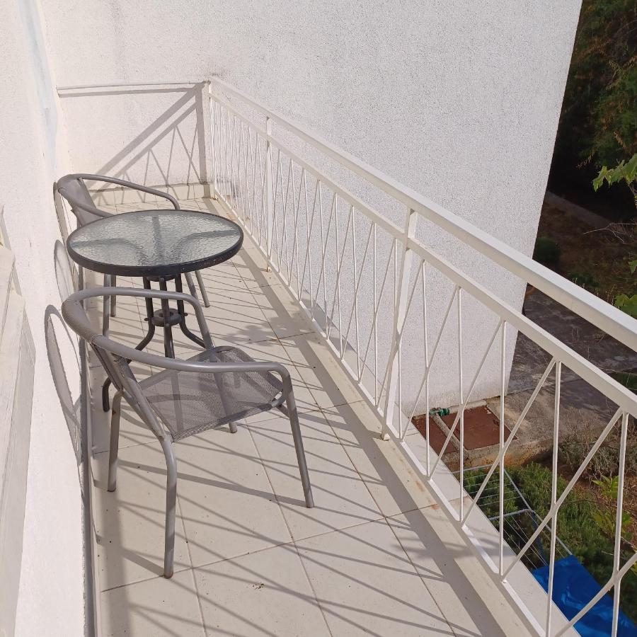 Apartments Losinj マリ・ロシニュ エクステリア 写真