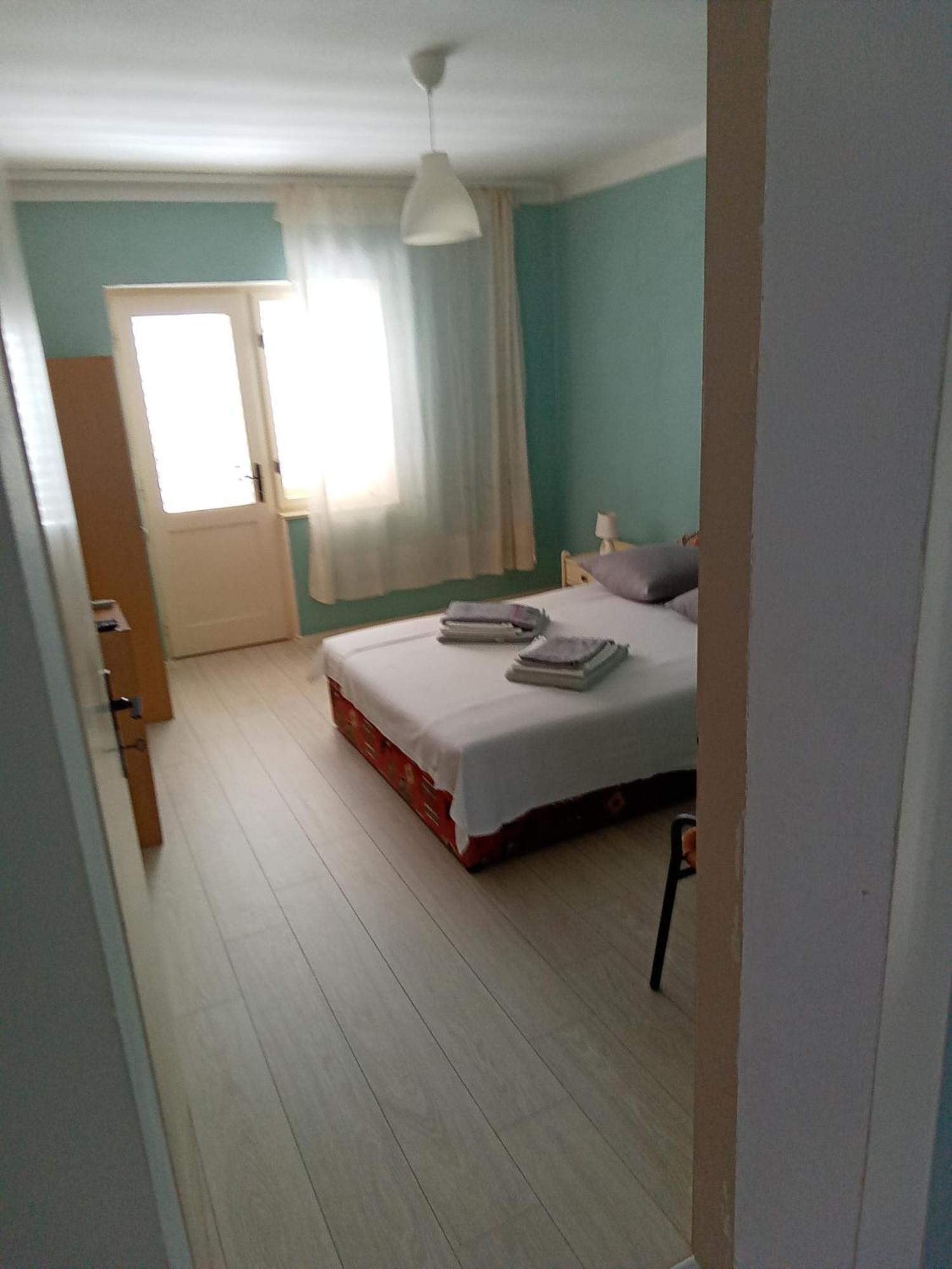 Apartments Losinj マリ・ロシニュ エクステリア 写真